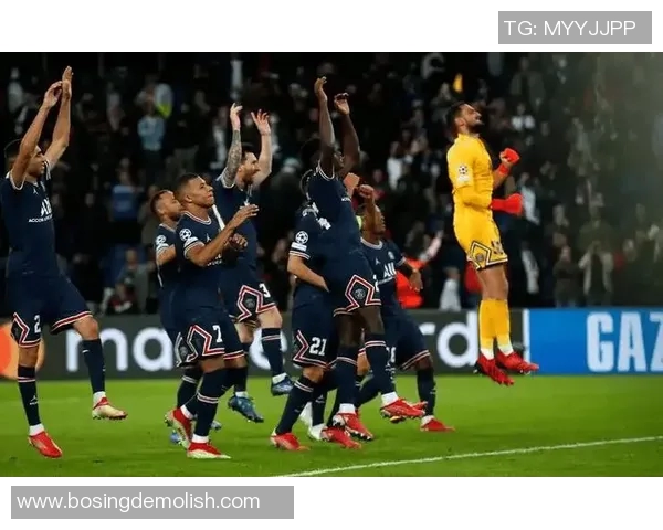 热刺主场惨败，巴黎圣日耳曼豪取客场胜利，欧冠之旅悬念重重